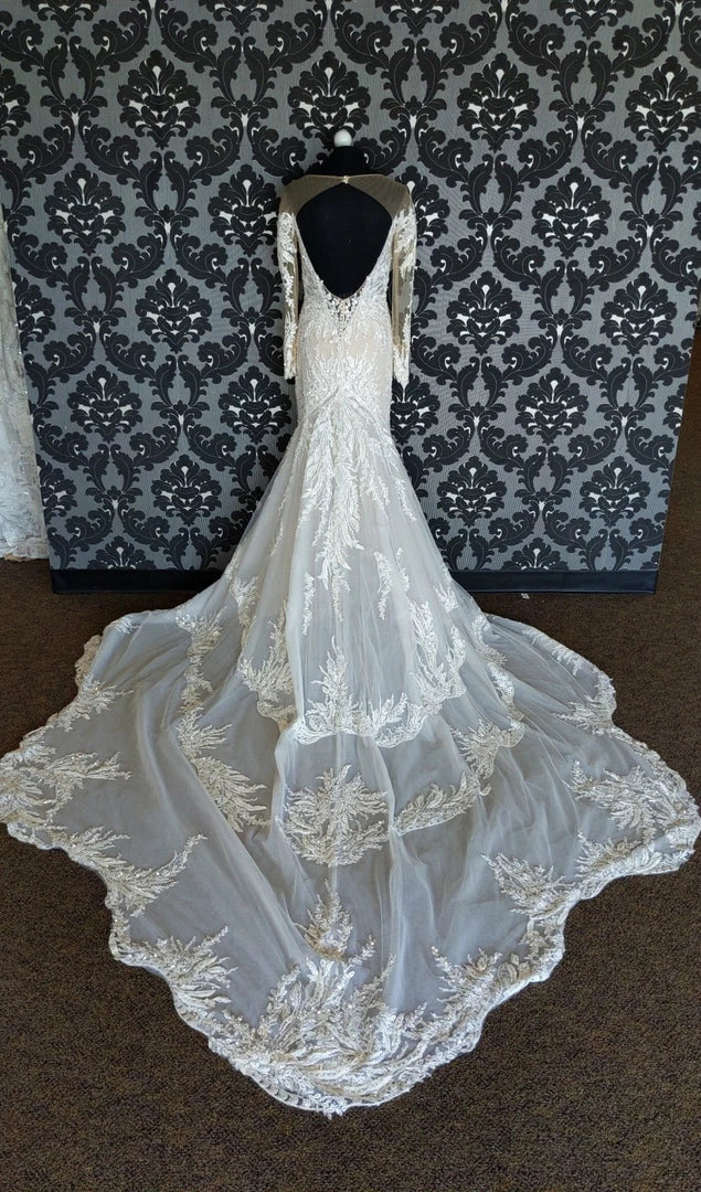 Something Blue WEDDING DRESSES CallaBlanche 121229 Wedding Dress Size 10 Beaded Ivory/Champ Long Sleeve 5 Something Blue WEDDING DRESSES CallaBlanche 121229 Wedding Dress Size 10 Beaded Ivory/Champ Long Sleeve