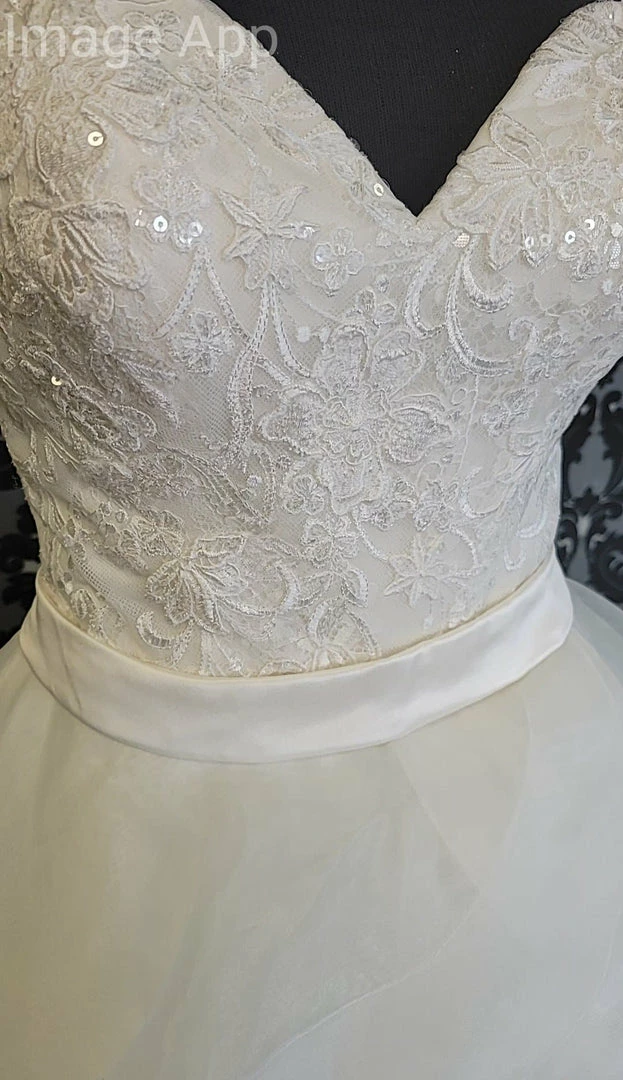 Something Blue WEDDING DRESSES Stacey's Wedding Dress Organza Ivory Size 8 Strapless Ballgown 4 Something Blue WEDDING DRESSES Stacey's Wedding Dress Organza Ivory Size 8 Strapless Ballgown