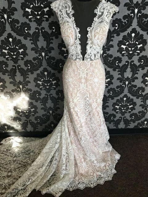 Something Blue Calla Blanche Women's Wedding Dress Lace Ivory/Champagne Size 12 4 Something Blue Calla Blanche Women's Wedding Dress Lace Ivory/Champagne Size 12