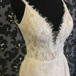 Something Blue Wedding Allure Romance Size 8 WEDDING DRESSES