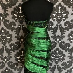 Something Blue Luxgal 65013 Women's Formal Lace/Satin Emerald/Black Size 4