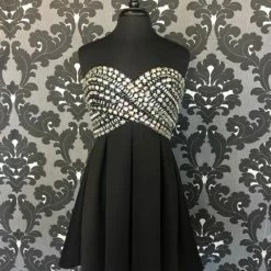 B. Darlin Size 11/12 Black Rhinestone Strapless Bodice Pleated Skirt FORMAL/MOTHER'S DRESSES