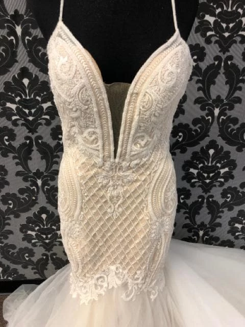 Something Blue WEDDING DRESSES Calla Blanche COLLIN 18115 Women's Wedding Dress Lace/Tulle Size 10 5 Something Blue WEDDING DRESSES Calla Blanche COLLIN 18115 Women's Wedding Dress Lace/Tulle Size 10