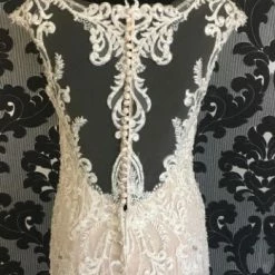 Something Blue Wedding Allure Bridal C489 Women's Wedding Dress Lace/Tulle Size 12 WEDDING DRESSES