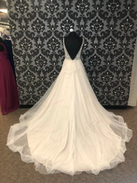 Something Blue WEDDING DRESSES Stella York 6724DM Women's Wedding Dress Tulle Moscato Size 10 7 Something Blue WEDDING DRESSES Stella York 6724DM Women's Wedding Dress Tulle Moscato Size 10