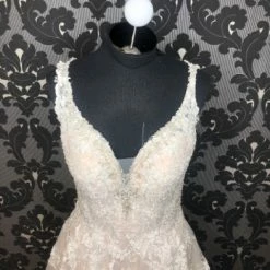 Something Blue Stella York 6436 Women's Wedding Dress Lace/Tulle Ivory/Moscato 8 Something Blue Stella York 6436 Women's Wedding Dress Lace/Tulle Ivory/Moscato