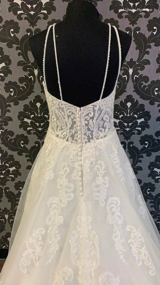 Something Blue Madeline Gardner 2071 Women's Wedding Dress Tulle/Lace Ivory WEDDING DRESSES 6 Something Blue Madeline Gardner 2071 Women's Wedding Dress Tulle/Lace Ivory WEDDING DRESSES