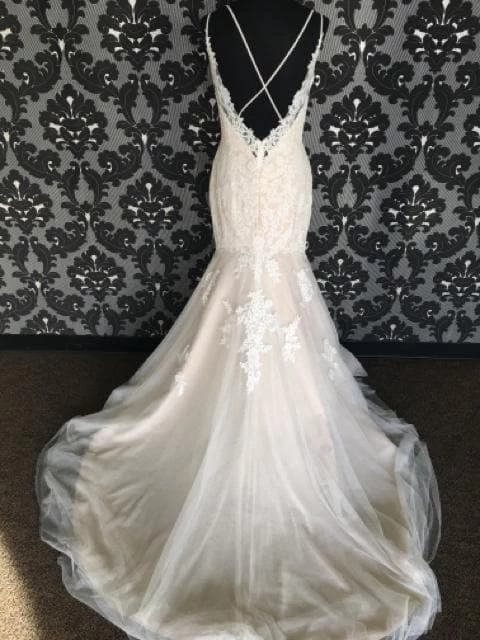 Something Blue Wedding AS IS Ti Adora Women's Wedding Dress Lace Ivory/Nude Size 12 Spaghetti 7 Something Blue Wedding AS IS Ti Adora Women's Wedding Dress Lace Ivory/Nude Size 12 Spaghetti